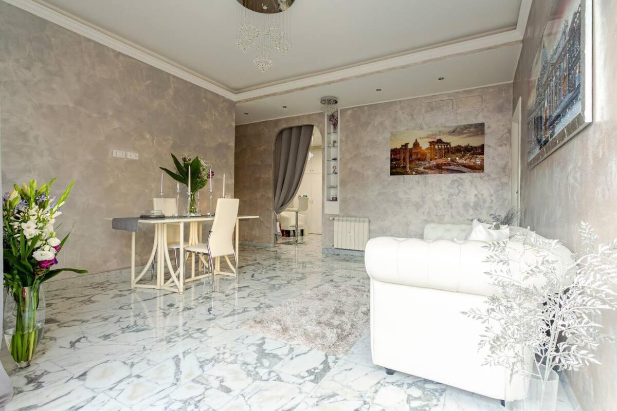 Casa de hóspedes Luxury 2*
